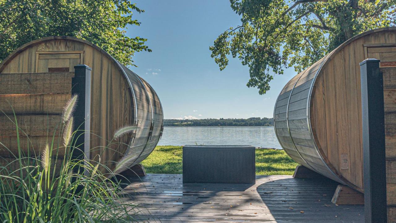 Hutton Brickyards Riverfront Hotel & Venue Кингстън Екстериор снимка